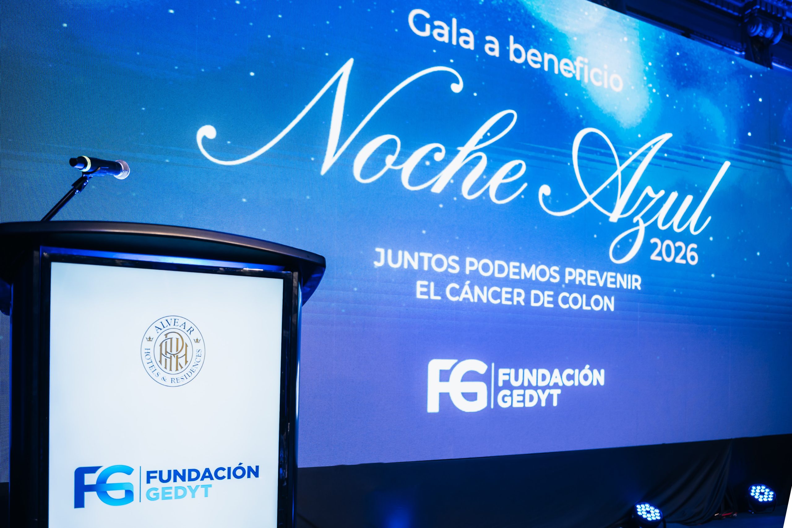 Noche Azul: una gala solidaria que reunió a la cultura y la salud para impulsar la prevención del cáncer colorrectal